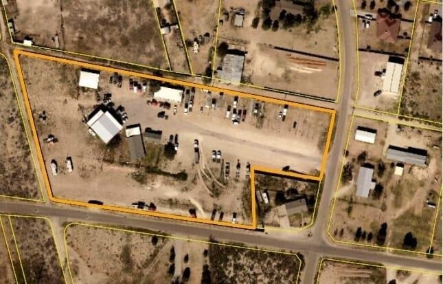 More Photos Of 11010 W Joan Dr, Odessa Warehouse For Lease