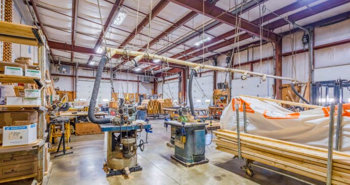 More Photos Of 32 Pine St, Norfolk Showroom For Lease