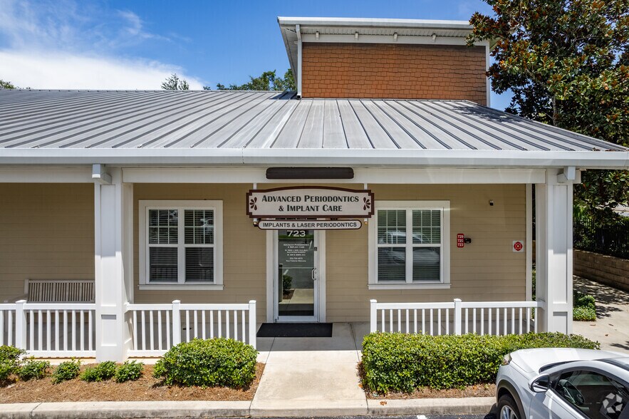 More Photos Of 723-753 CR 466, Lady Lake Medical For Sale