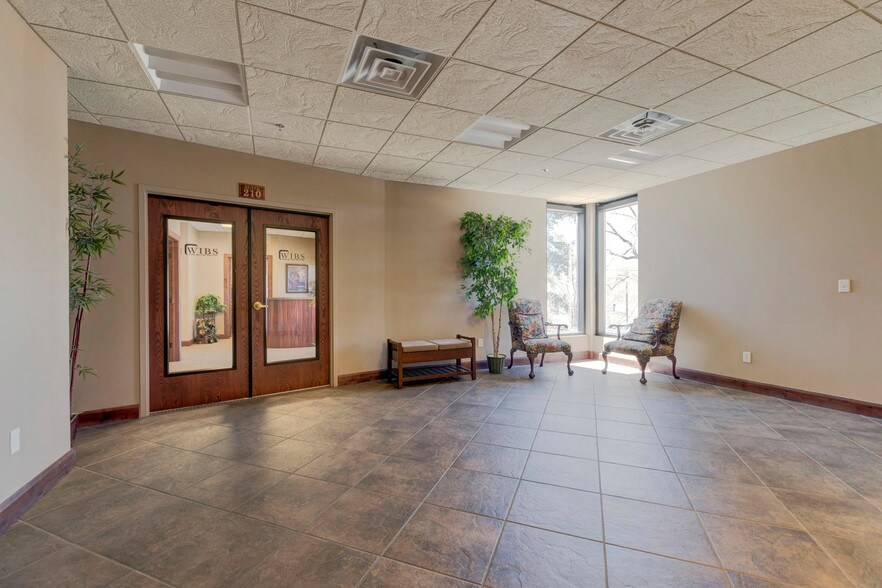 More Photos Of 103 4th St, Castle Rock Office For Sale