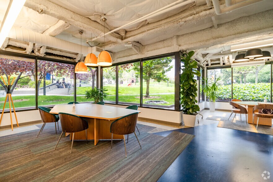 More Photos Of 1160 Battery St, San Francisco Coworking Space