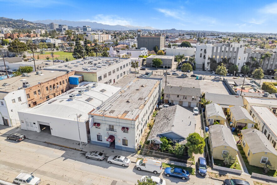 More Photos Of 1042 N Wilcox Ave, Los Angeles Hotel For Lease