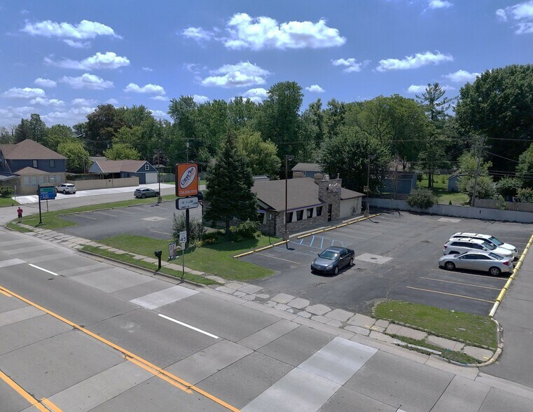 More Photos Of 2407 Washtenaw Ave, Ypsilanti Restaurant For Sale