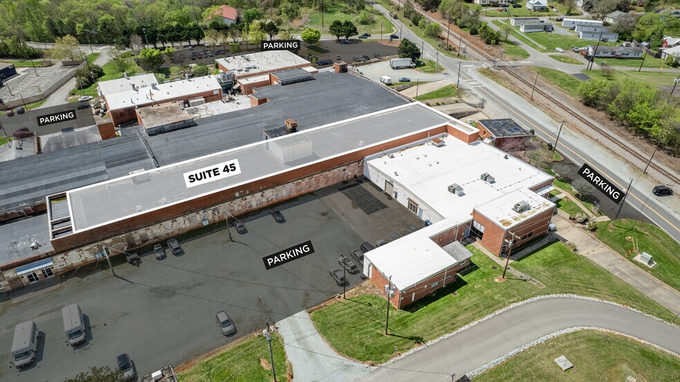 More Photos Of 437 Dimmocks Mill Rd, Hillsborough Light Manufacturing For Lease