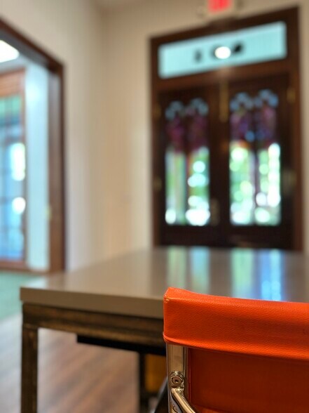 More Photos Of 901 Mason St, San Antonio Office For Lease