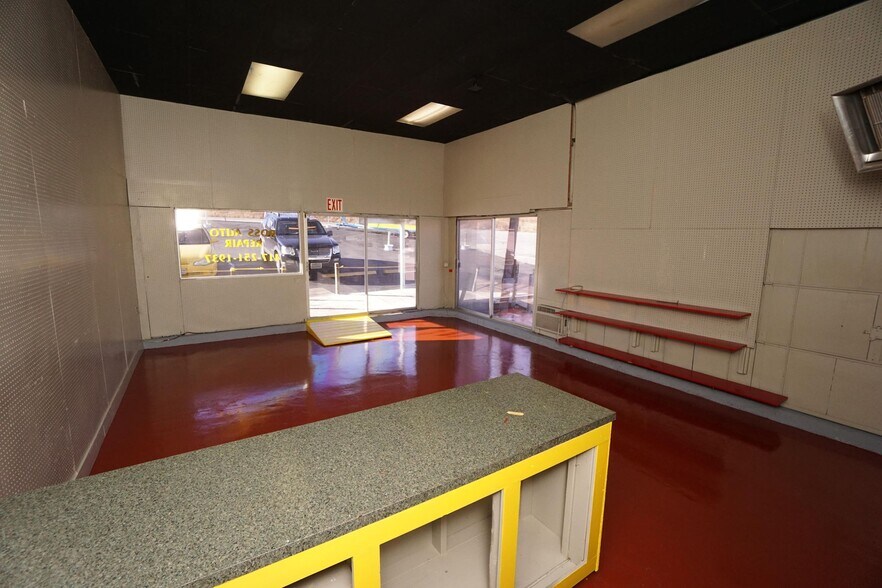 More Photos Of 26 Kimberling Blvd, Kimberling City Manufacturing For Sale