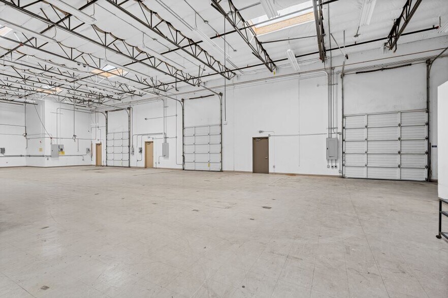 More Photos Of 1515-1539 Olivella Way, San Diego Warehouse For Sale