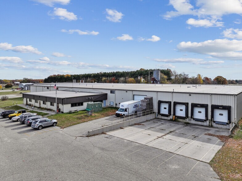 More Photos Of 1 Lakeland Pl, Edmore Manufacturing For Sale