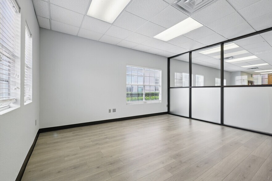 More Photos Of 5152 Village Creek Dr, Plano Office For Lease