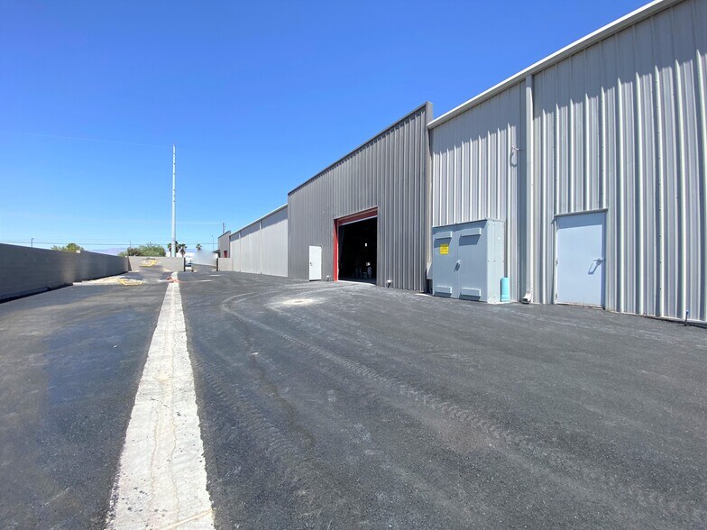 More Photos Of 4522 N Lamb Blvd, Las Vegas Manufacturing For Sale