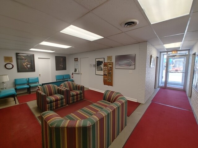 More Photos Of 3135 W 111th St, Chicago Storefront Retail Office For Lease