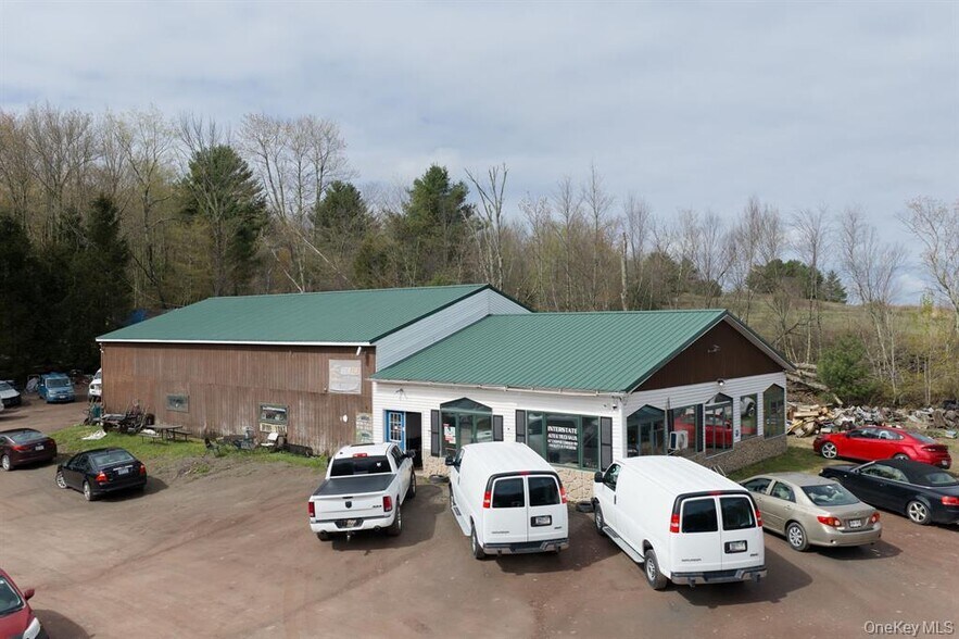 More Photos Of 47 Coopers Corner Rd, Monticello Contractor Storage Yard For Sale