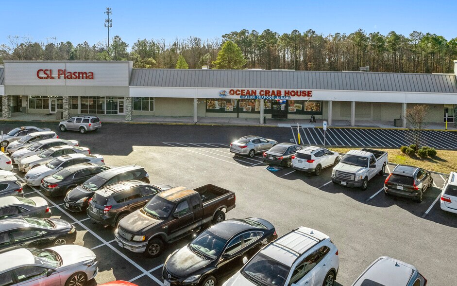More Photos Of 5718-5758 Hopkins Rd, North Chesterfield Storefront For Sale