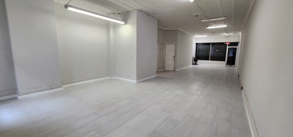 More Photos Of 1374 Flatbush Ave, Brooklyn Storefront Retail Residential For Lease