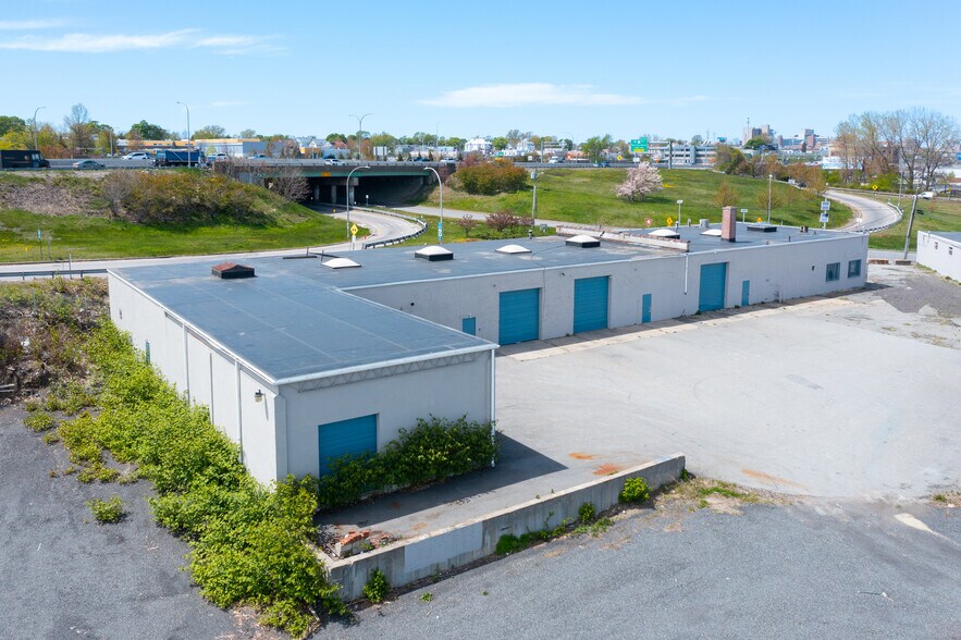 More Photos Of 487 Allens, Providence Land For Lease