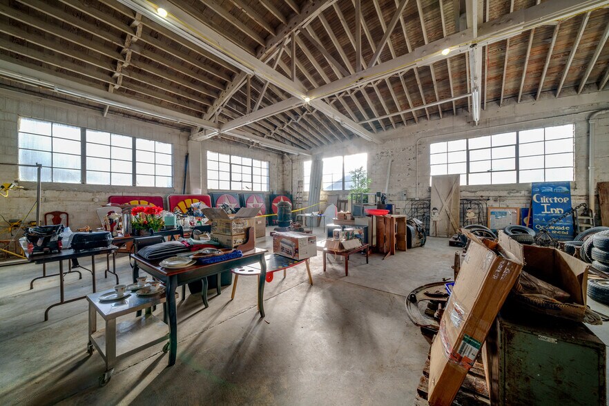 More Photos Of 2105 4th St, Tillamook Industrial For Sale