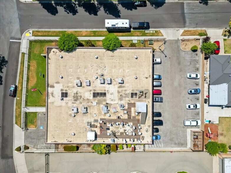 More Photos Of 3727 N 1st St, Fresno Medical For Sale
