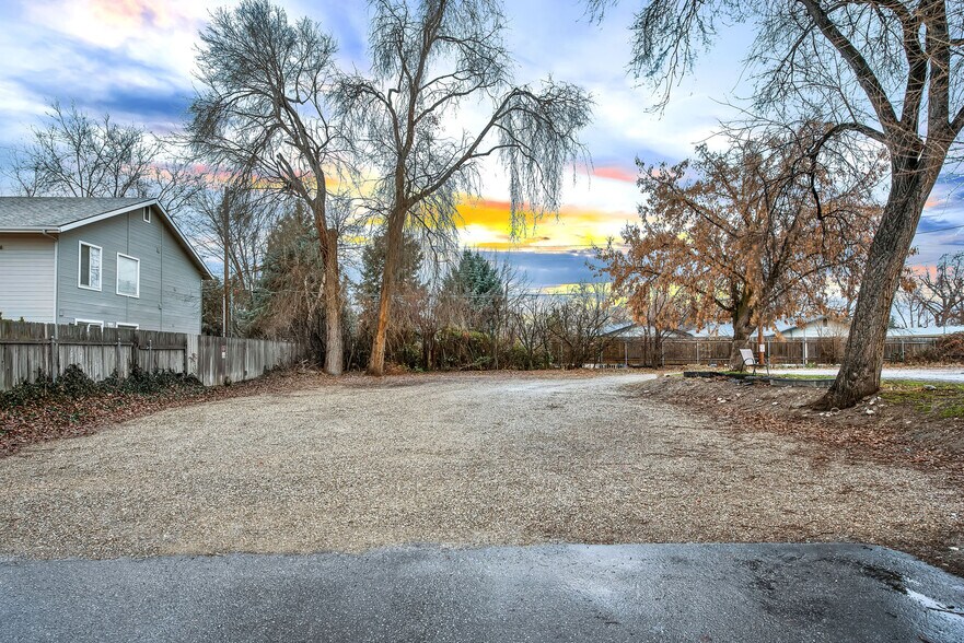 More Photos Of 4029 W State St, Boise Office For Sale