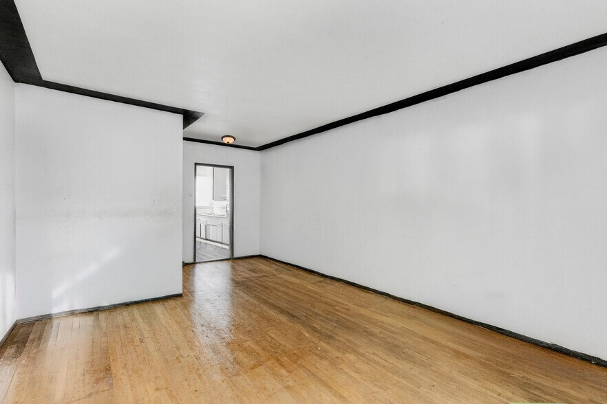 More Photos Of 1515 N Hollywood Way, Burbank Apartments For Sale