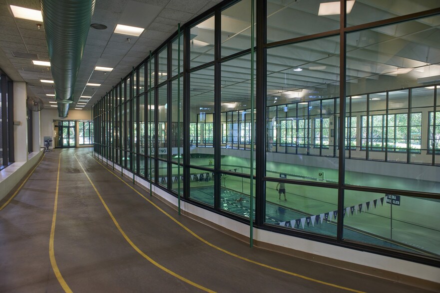 More Photos Of 3300 Edinborough Way, Edina Office For Lease