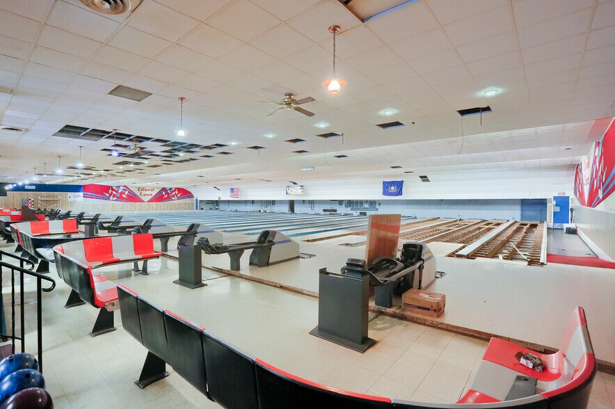 More Photos Of 3210 Wilmington Rd, New Castle Bowling Alley For Sale