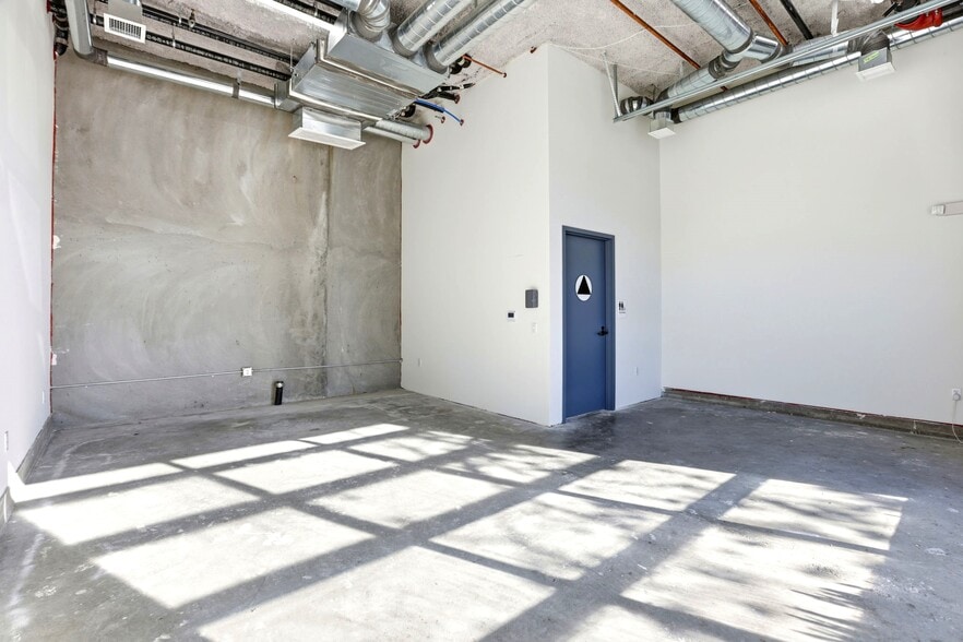 More Photos Of 377 6th St, San Francisco Apartments For Sale
