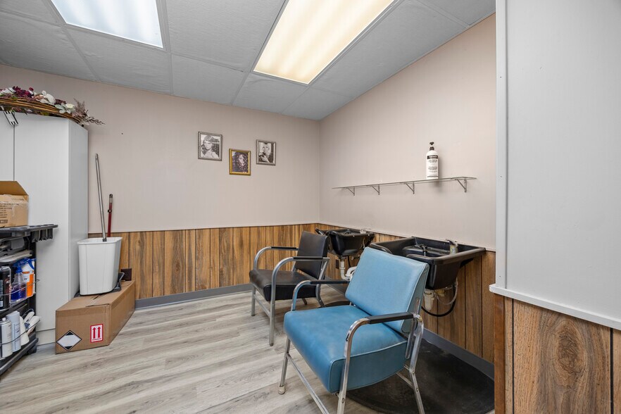 More Photos Of 1801 Croghan St, Fremont Storefront Retail Residential For Sale