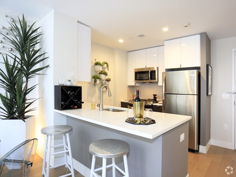 More Photos Of 57 Bank St, White Plains Apartments For Lease