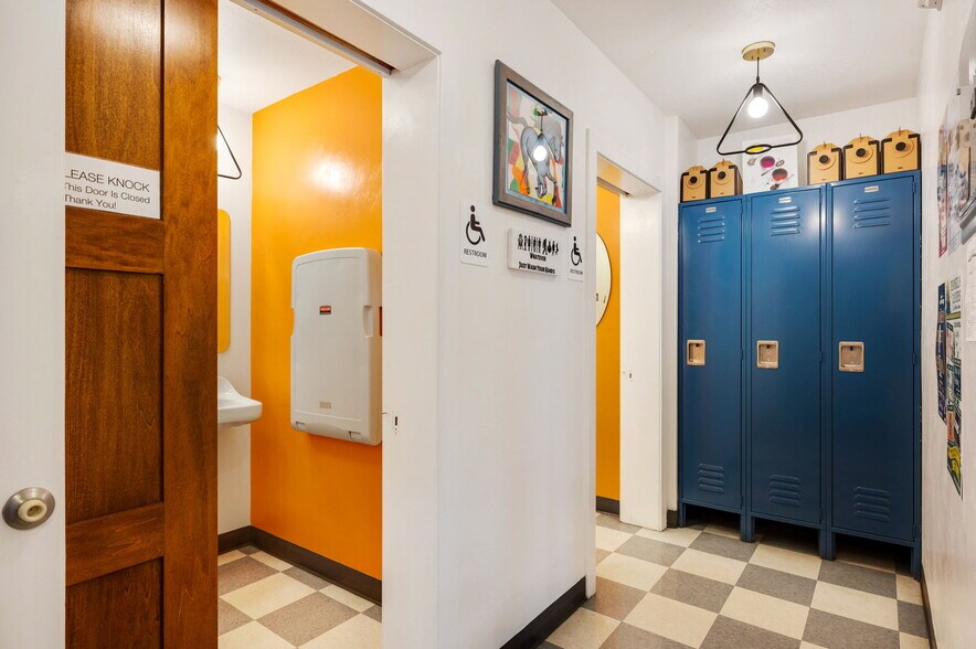 More Photos Of 4113 Main St, Fish Creek Storefront Retail Residential For Sale