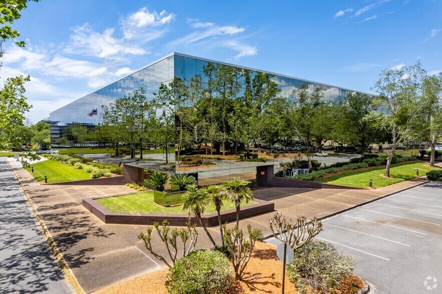 More Photos Of 6737 Southpoint Dr, Jacksonville Office For Lease