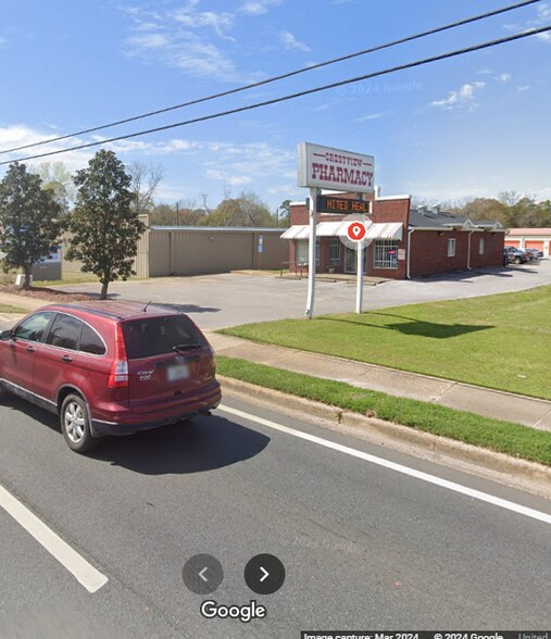 More Photos Of 1116 N Ferdon Blvd, Crestview Drugstore For Lease