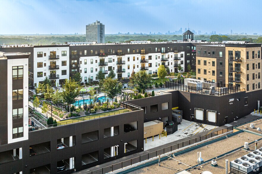 More Photos Of 800 Cretin Ave S, Saint Paul Apartments For Lease