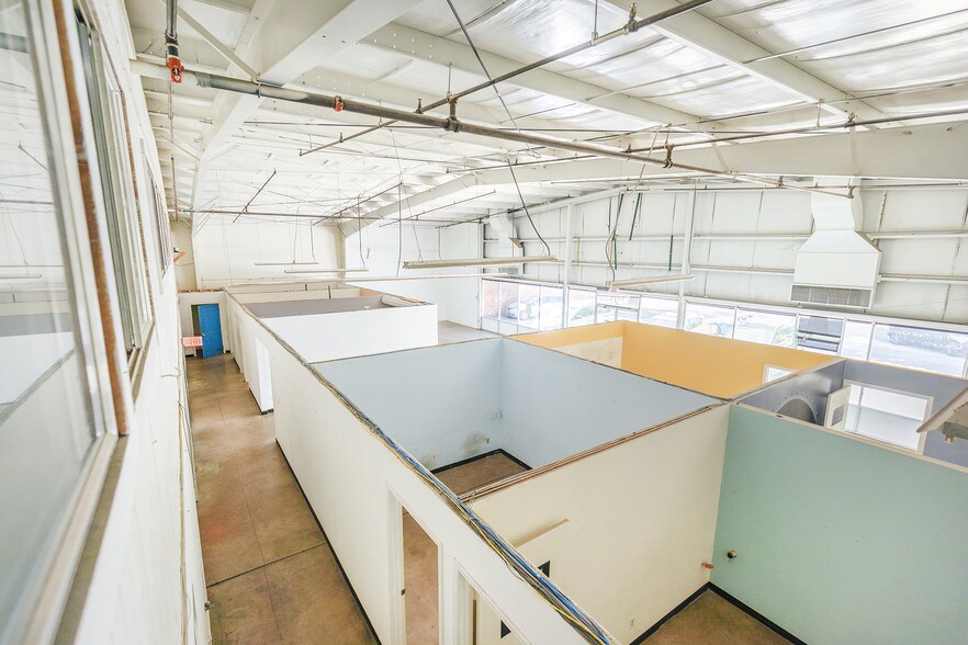 More Photos Of 1705-1715 I St, Sacramento General Retail For Lease
