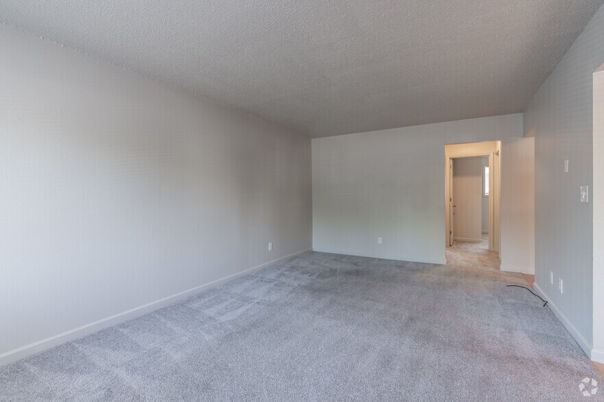 More Photos Of 760 Plymouth Dr NE, Keizer Apartments For Sale