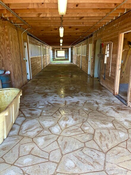 More Photos Of 8524 Youth Ranch Rd, Mulberry Lodge Meeting Hall For Sale