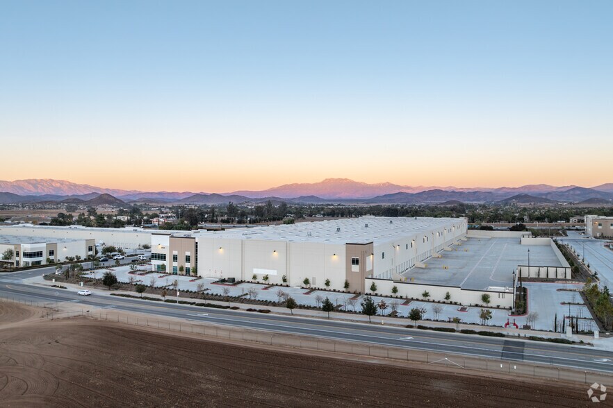 More Photos Of Zeiders Rd, Menifee Unknown For Lease