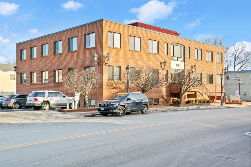 More Photos Of 161 Cherry St, New Canaan Office For Lease