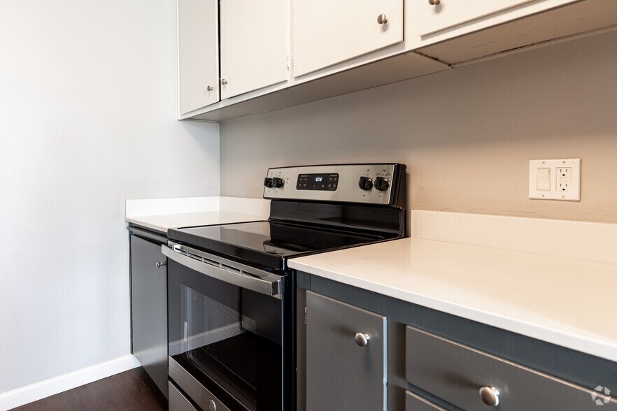 More Photos Of 1709 Shattuck Ave, Berkeley Apartments For Sale