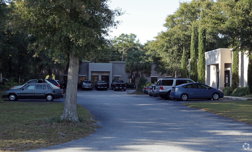 Primary Photo Of 451 Jessen Ln, Charleston Flex For Lease