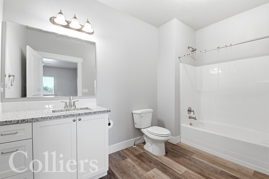 More Photos Of 5018 Hamlet Ln, Caldwell Apartments For Sale