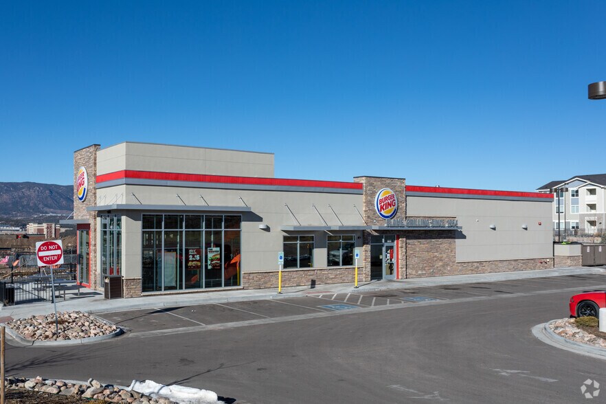 More Photos Of 1364 Interquest Pkwy, Colorado Springs Fast Food For Lease