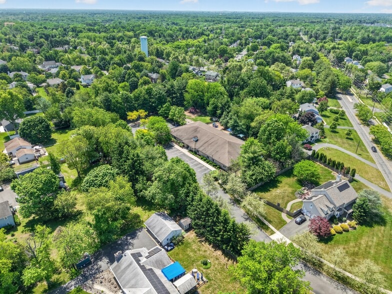 More Photos Of 222 Federal City Rd, Lawrenceville Daycare Center For Sale