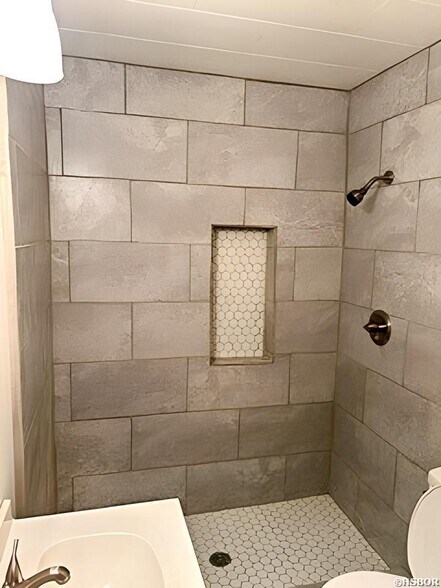 More Photos Of 429 Henderson St, Hot Springs Multifamily For Sale