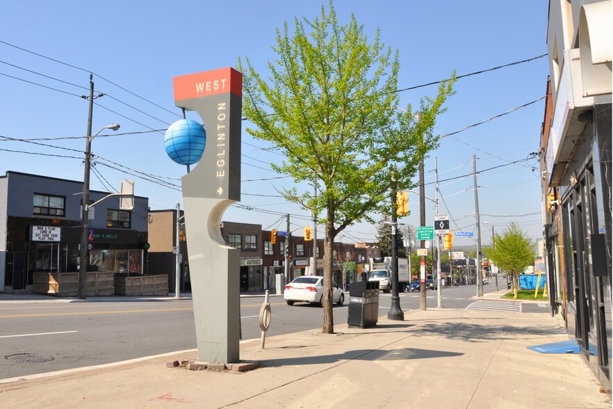 More Photos Of 2544 Eglinton Av W, Toronto General Retail For Sale