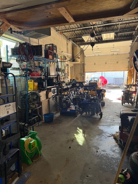More Photos Of 924 Boston Providence Tpke, Norwood General Retail For Sale