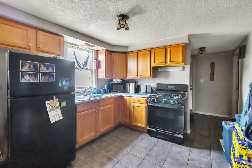 More Photos Of 2388 William St, Buffalo Apartments For Sale