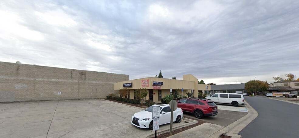 More Photos Of 4617 Quail Lake Dr, Stockton Office For Lease