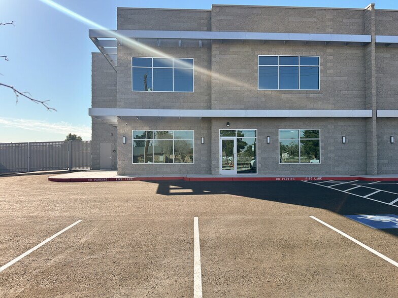 Primary Photo Of 4055 E Patrick Ln, Las Vegas Flex For Lease
