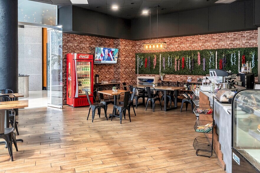 More Photos Of 4000 Hollywood Blvd, Hollywood Office For Lease