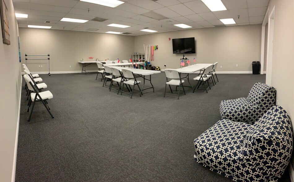 More Photos Of 2801 NW 74th Ave, Miami Medical For Lease